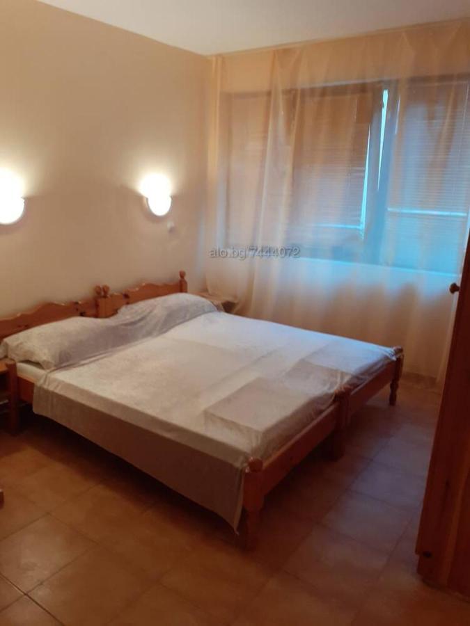 Private Studio Intsaraki - Свети-Влас Экстерьер фото
